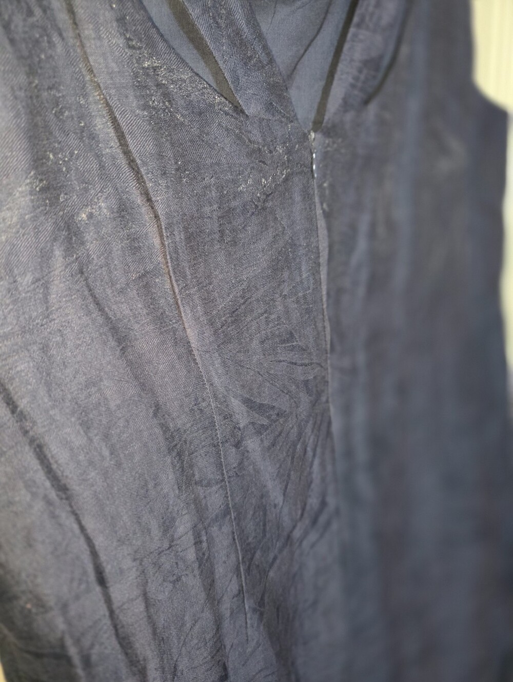 Sleeveless Navy Shift Dress with Side Pockets - Picture 4 of 15
